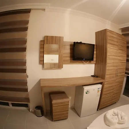 Otel Araucaria 2*