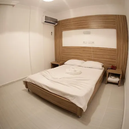 Otel Araucaria 2*